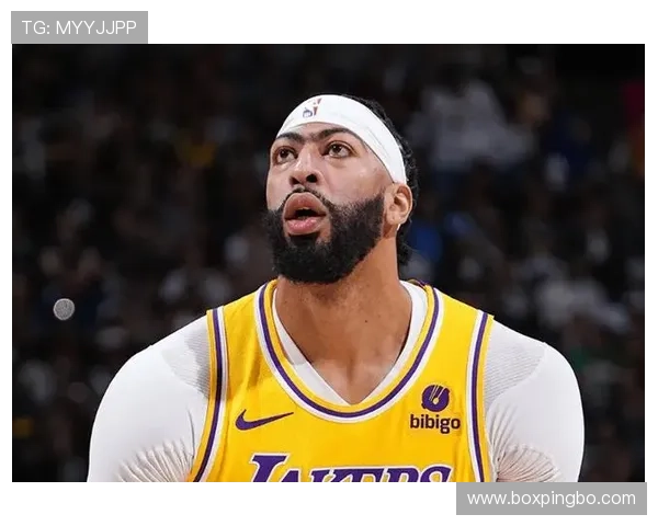 尤因中距离投篮稳定性提升拉开内线防守差距