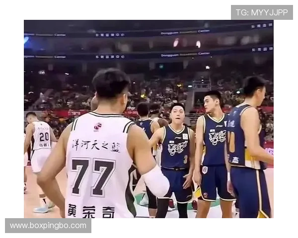 篮球规则解读：比赛中什么时候能叫暂停，如何正确申请暂停？